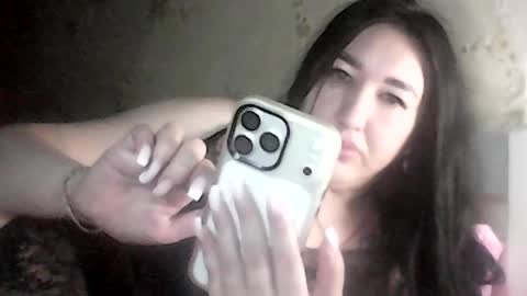 Snapshot of hotbestia chatting on 08-02-26, 12:31 Hot Bestia online show from 08-02-26, 12:31