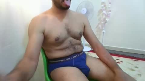 Snapshot of hotboy8677 chatting on 04-21-26, 08:53 Hotboy8677 online show from 04-21-26, 08:53