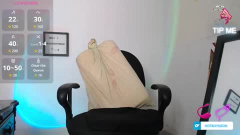 Alex Neon online show from 11-08-25, 07:23