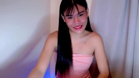 Snapshot of hotbunnyrainx chatting on 12-20-24, 06:24 rain online show from 12-20-24, 06:24