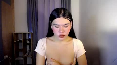 Snapshot of hotbunnyrainx chatting on 11-06-25, 02:23 rain online show from 11-06-25, 02:23