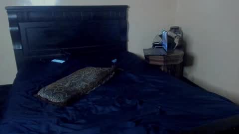 Yikes online show from 02-11-25, 01:20