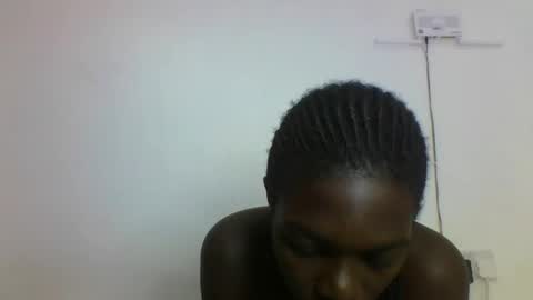 VICTORIA online show from 09-21-25, 03:57