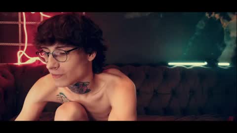 Archi Stewart online show from 04-19-26, 06:10