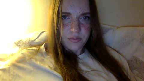 effy online show from 12-21-25, 11:34