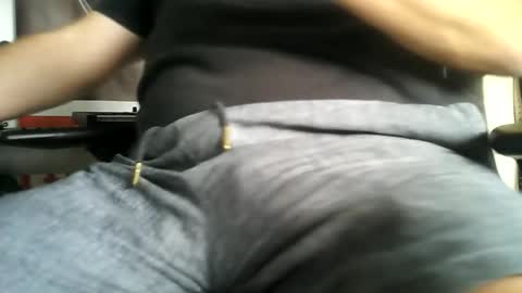 hotelstayer1234 online show from 06-11-26, 05:44