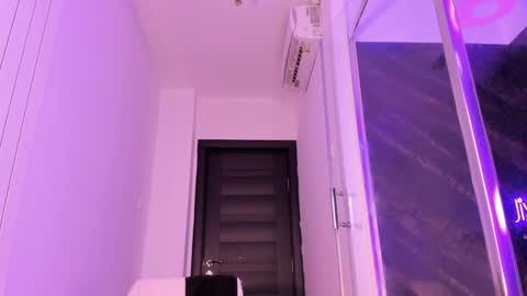 hotfallingdevil online show from 03-11-26, 05:13