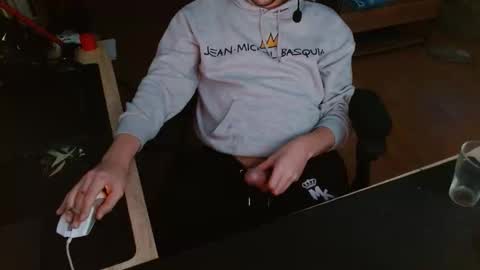 Snapshot of hotfilled chatting on 11-13-25, 03:05 Mephisto667 online show from 11-13-25, 03:05