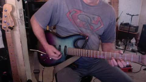 Snapshot of hotforteacher1977 chatting on 01-17-25, 11:17 Smoochface online show from 01-17-25, 11:17