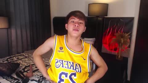 hotfucker_drei online show from 10-03-25, 08:00