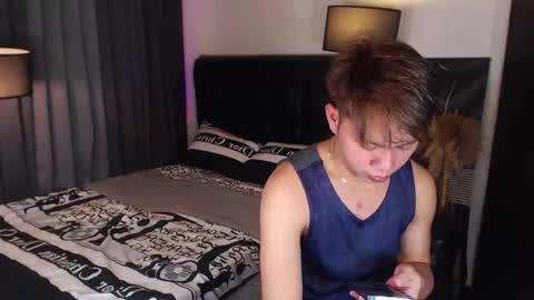 hotfucker_drei online show from 10-06-25, 03:37