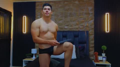 felipe  marcello online show from 02-10-25, 07:17