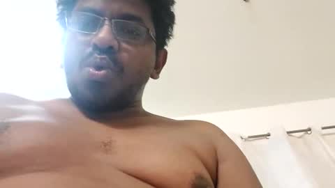 Snapshot of hotgluteus4321 chatting on 05-15-26, 09:00 hotgluteus4321 online show from 05-15-26, 09:00