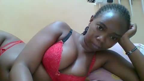 Queen online show from 12-04-25, 08:50