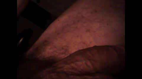 Snapshot of hotguyxxl4you chatting on 10-14-25, 12:44 hotguyxxl4you online show from 10-14-25, 12:44