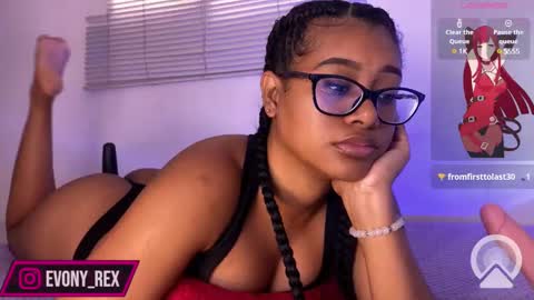 Snapshot of hotharmonies chatting on 03-10-25, 10:13 Rosetta and Allen online show from 03-10-25, 10:13