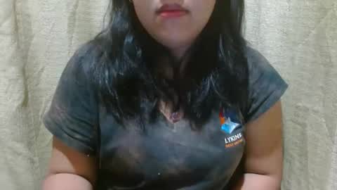 hotiemorenagurl18 online show from 10-18-25, 08:37
