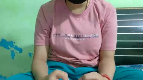 hotiequeen9 online show from 12-21-25, 05:42