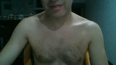 Snapshot of hotitan chatting on 12-22-25, 04:09 hottitan twitter Marianoshcam online show from 12-22-25, 04:09