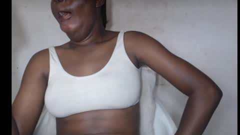 hotjessie0 online show from 09-16-25, 08:37