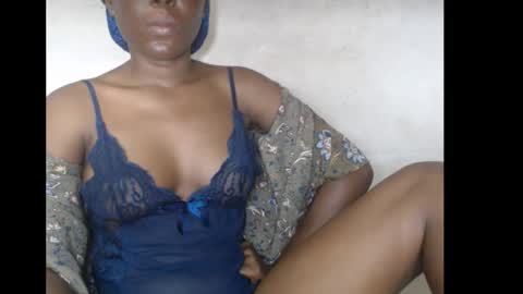 hotjessie0 online show from 11-07-25, 06:35