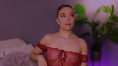 Snapshot of hotjessxx chatting on 12-05-25, 05:05 Maria online show from 12-05-25, 05:05