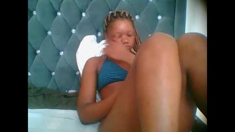 LOYCE online show from 01-06-26, 07:23