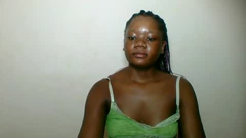 Snapshot of hotjeylee chatting on 06-14-26, 12:52 LOYCE online show from 06-14-26, 12:52