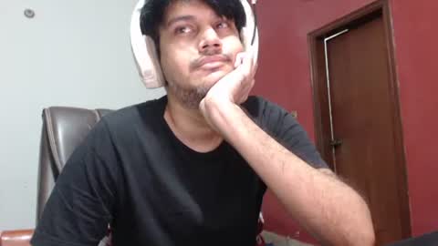 Snapshot of hotjkeanu chatting on 09-11-25, 07:03 James-Hotxx online show from 09-11-25, 07:03