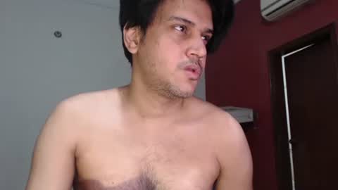 Snapshot of hotjkeanu chatting on 02-19-26, 10:28 James-Hotxx online show from 02-19-26, 10:28