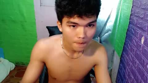 Snapshot of hotking_cummer chatting on 12-23-25, 02:31 hotking_cummer online show from 12-23-25, 02:31