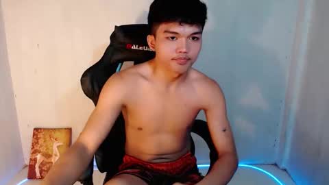 Snapshot of hotking_cummer chatting on 02-11-26, 01:49 hotking_cummer online show from 02-11-26, 01:49