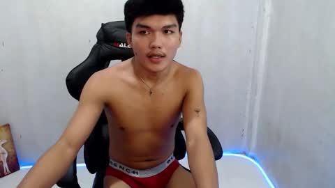 Snapshot of hotking_cummer chatting on 03-04-26, 01:28 hotking_cummer online show from 03-04-26, 01:28