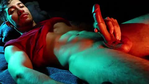 Snapshot of hotlatinking chatting on 12-06-24, 01:18 Hotlatinking online show from 12-06-24, 01:18