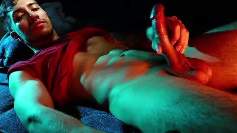 Snapshot of hotlatinking chatting on 01-12-25, 02:24 Hotlatinking online show from 01-12-25, 02:24