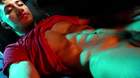 Snapshot of hotlatinking chatting on 02-02-25, 02:48 Hotlatinking online show from 02-02-25, 02:48