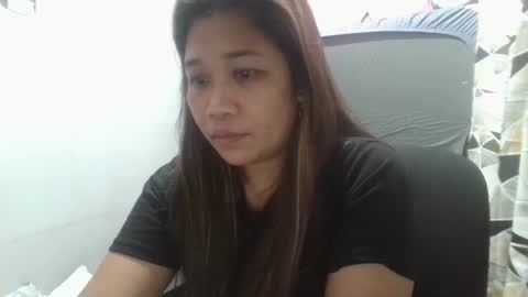 Snapshot of hotlavender chatting on 07-19-26, 12:20 hotlavender online show from 07-19-26, 12:20