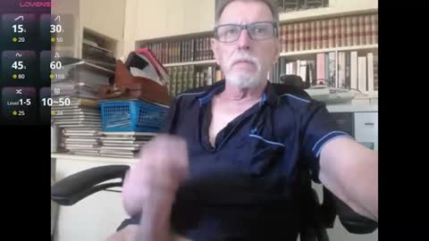 Snapshot of hotlux_54 chatting on 07-03-26, 10:43 hotlux_54 online show from 07-03-26, 10:43