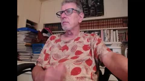 Snapshot of hotlux_54 chatting on 08-03-26, 09:15 hotlux_54 online show from 08-03-26, 09:15
