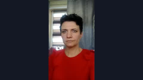 Snapshot of hotmamaqueen234 chatting on 03-16-26, 01:26 hotmamaqueen234 online show from 03-16-26, 01:26