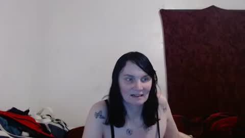 hotmodel1984 online show from 01-08-25, 02:57