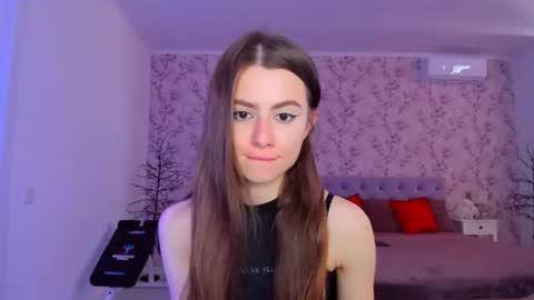 Snapshot of hotmolly_ chatting on 06-24-26, 09:52 hotmolly_ online show from 06-24-26, 09:52