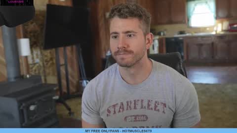 hotmuscles6t9 online show from 03-10-25, 07:40