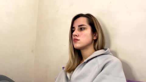 Snapshot of hotmusex chatting on 10-28-25, 08:40 hotmusex online show from 10-28-25, 08:40