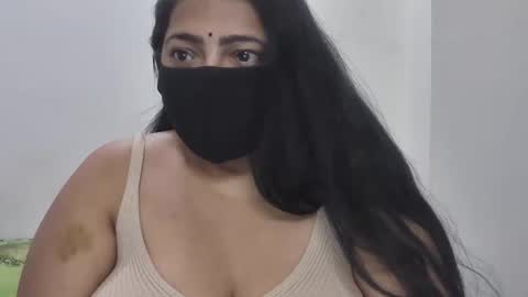 Snapshot of hotncutegirl chatting on 03-11-26, 07:31 hotncutegirl online show from 03-11-26, 07:31