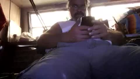 hotnriv13 online show from 05-31-26, 10:44