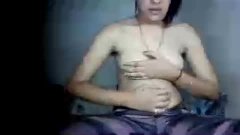 Snapshot of hotnsweetindian chatting on 06-15-26, 06:15 lola online show from 06-15-26, 06:15