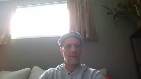 hototo2 online show from 02-12-26, 10:54