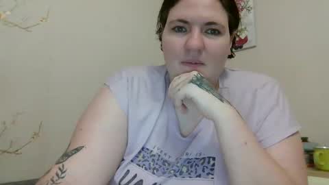 Snapshot of hotpanthers chatting on 01-13-25, 06:38 hotpanthers online show from 01-13-25, 06:38