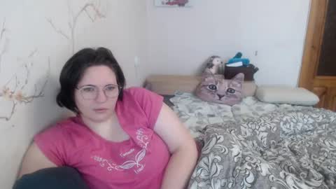 Snapshot of hotpanthers chatting on 02-16-25, 07:04 hotpanthers online show from 02-16-25, 07:04